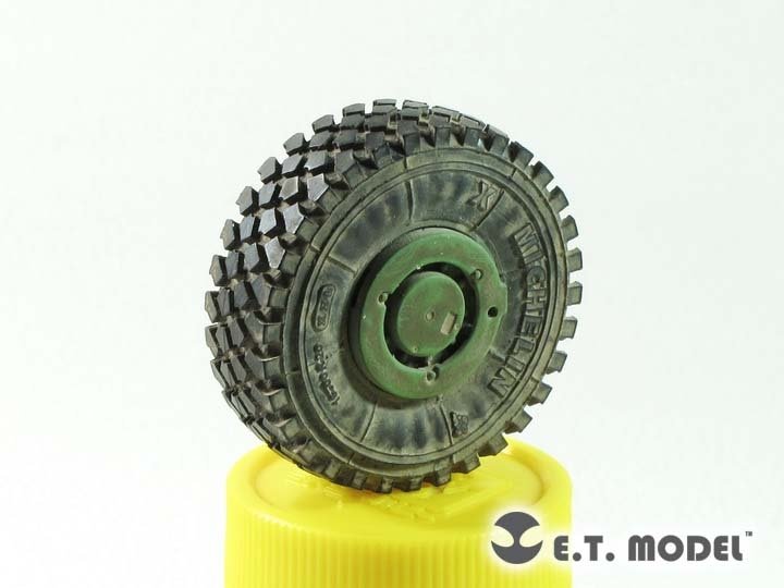 E.T. Model ER35-063 Modern U.S. MK.23 MTVR Cargo Truck Weighted Road Wheels For TRUMPETER 1/35 – imagen 3