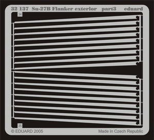 Eduard 32137 Su-27 Flanker B exterior 1/32 TRUMPETER – image 3