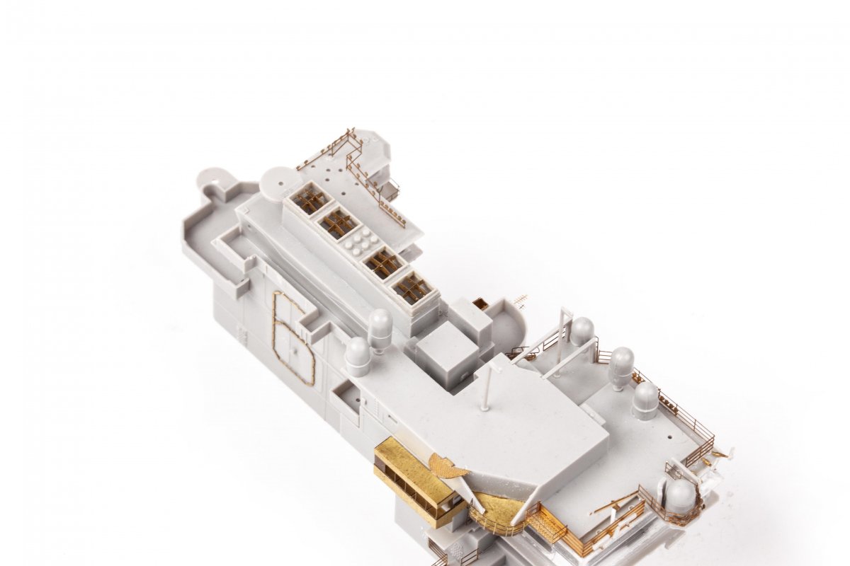 Eduard 53285 USS Constellation CV-64 part 5 - island TRUMPETER 1/350 – image 7