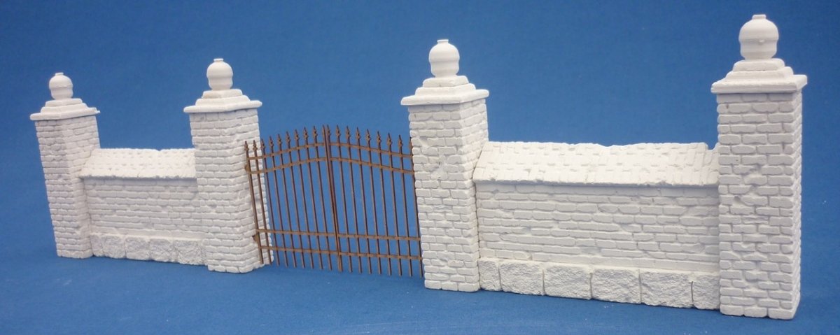 RT-Diorama 35243 Park wall with Fence 1/35 – image 2