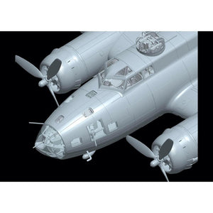 HK Models 01F002 B-17F Flying Fortress (Memphis Belle) 1/48 – zdjęcie 2