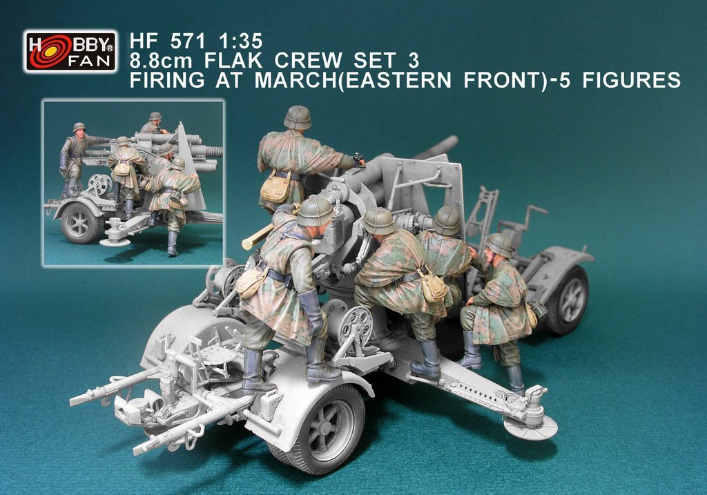 Hobby Fan HF571 Ensemble d'équipage de Flak 88 mm 3 Tir en marche (FRONT DE L'EST) - 5 figurines