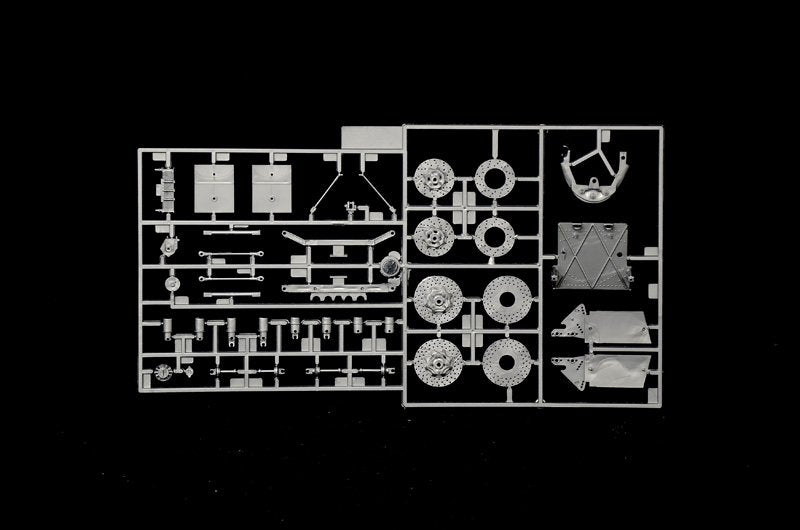 Italeri 4704 ALFA ROMEO 179 - 179C 1/12 – immagine 23