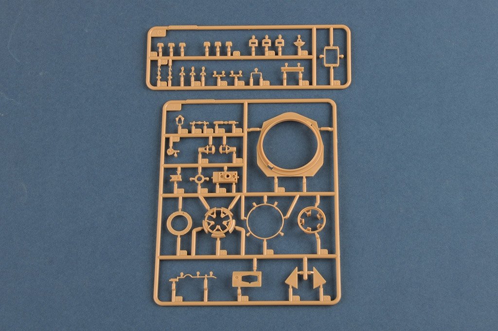 Hobby Boss 80151 German Type III/IV Hybrid Chassis Tank Small Turret 1/35 – zdjęcie 6