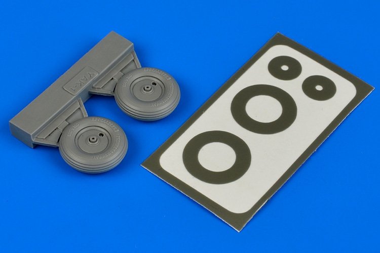 Aires 4601 YAK-1 wheels &amp;amp; paint masks 1/48 Eduard