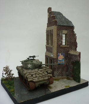 RT-Diorama 35202 Diorama-Base:Brick House Ruin 1/35 – image 7