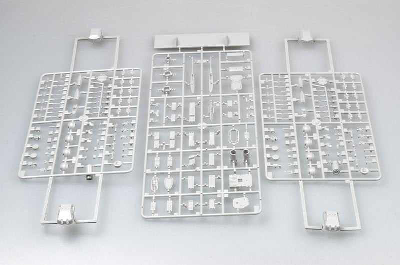 Trumpeter 05313 German Heavy Cruiser Prinz Eugen 1945 1/350 – zdjęcie 7