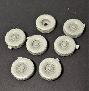 Panzer Art RE35-710 FMTV Road wheels (Goodyear) 1/35 – zdjęcie 2