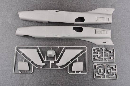 Trumpeter 02872 EKA-3B Skywarrior – immagine 16