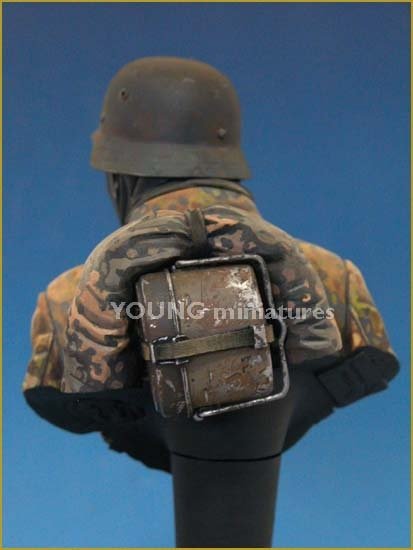 Young Miniatures YM1810 German Waffen SS Ardennes 1944(II) 1/10 – zdjęcie 3