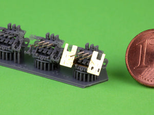 Master SM-200-013 IJN Type 96 25mm - POTRÓJNA podstawa - wczesna z celownikiem pierścieniowym (4 szt.) 1/200 – zdjęcie 3