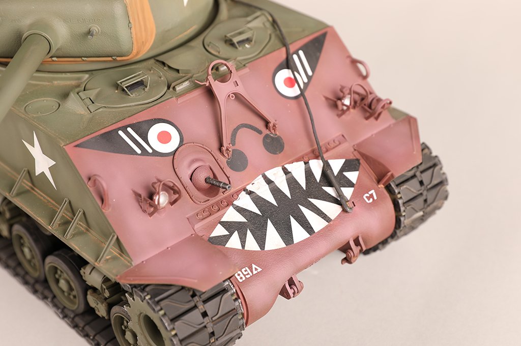 I Love Kit 61620 M4A3E8 Medium Tank - Late 1/16 – zdjęcie 26