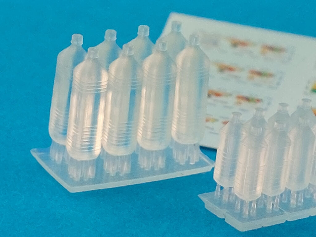 Point of no Return 3524050 Butelki plastikowe (typ I, niebieskie i bezbarwne) / Plastic Bottle (type I, Blue and Clear) 1/35 – zdjęcie 4