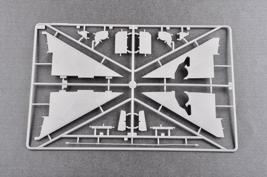 Trumpeter 02898 Soviet Su-11 Fishpot – immagine 7