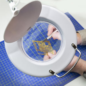 Lightcraft LC8064LED-EU Classic LED Magnifier Lamp / Klasyczna lampa powiększająca LED – zdjęcie 2