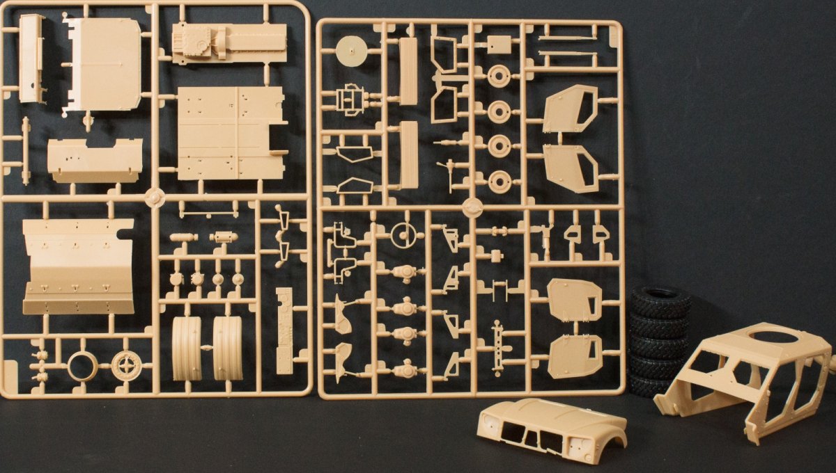 Panda Hobby 35007 M-ATV MRAP with CROW II RWS 1/35 – image 5