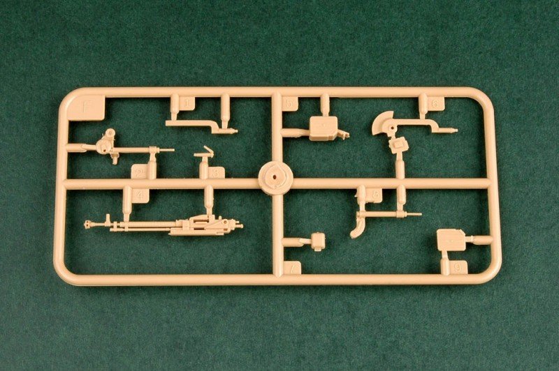Hobby Boss 85501 152mm ShkH DANA vz.77 1/35 – image 10