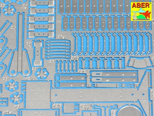 Aber 16050 Tiger I, Ausf.E – Middle version (Basic set) 1/16 – immagine 4