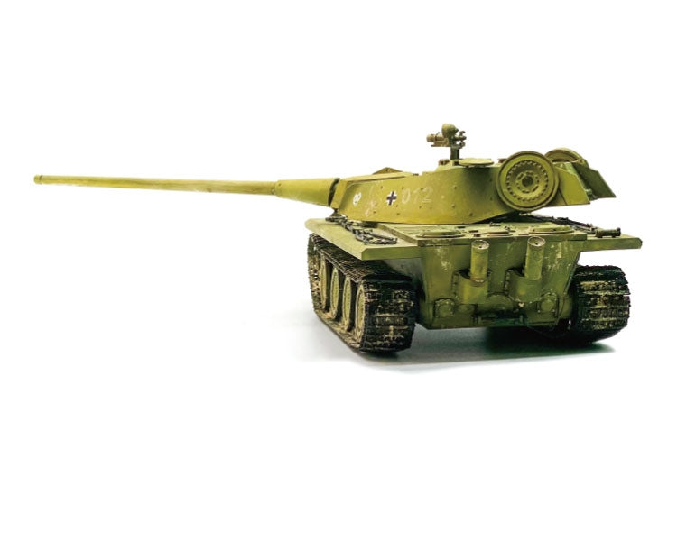 Modelcollect UA35030 German E50 tank with L/68 10.5cm gun with Nachtsichtgerät 1/35 – zdjęcie 4