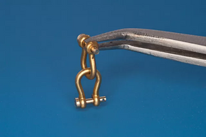 RB Model 10374A Shackles (4 pcs) Used in different military vehicles drawing and dimensions 1/35 – zdjęcie 2