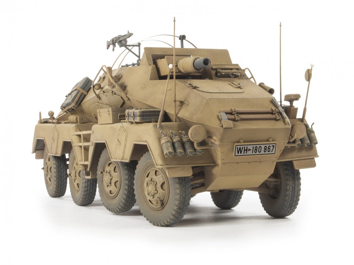 AFV Club 35233 Sd.Kfz.233 8-Rad w/7.5cm Gun – zdjęcie 2