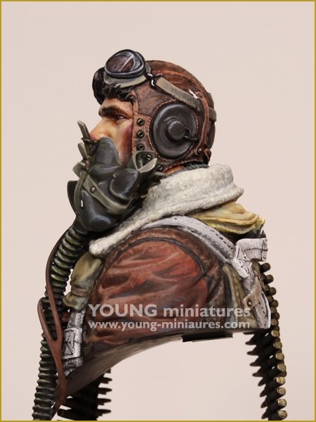 Young Miniatures YM1894 B-24 GUNNER USAAF WWII 1/10 – zdjęcie 8