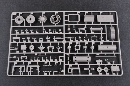 Trumpeter 00921 German Pzkpfw IV Ausf.J Medium 1/16 – image 9