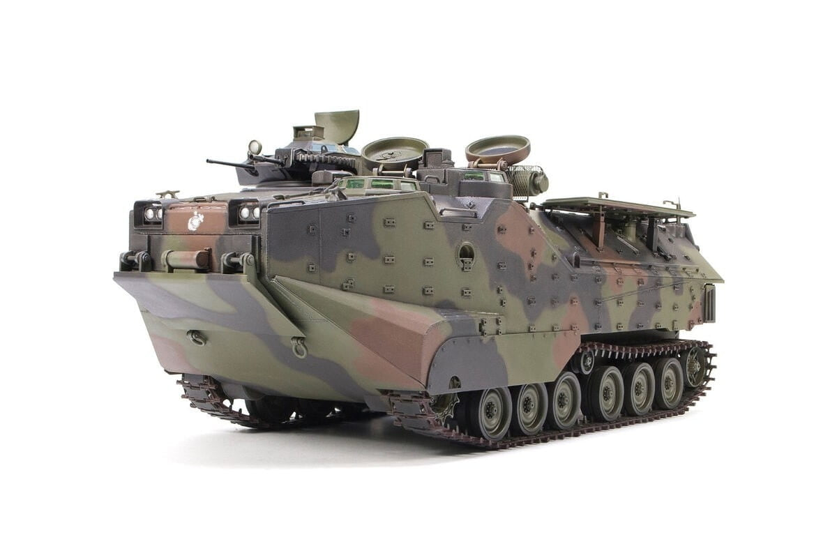 AFV Club 35S67 Amphibious Assault Vehicle 7A1 RAM /RS W/EAAK 1/35 – image 3