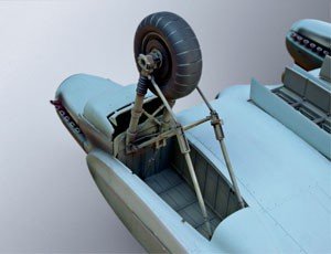 Revell 04696 Heinkel He 111 P (Battle of Britain) 1/32 – zdjęcie 3