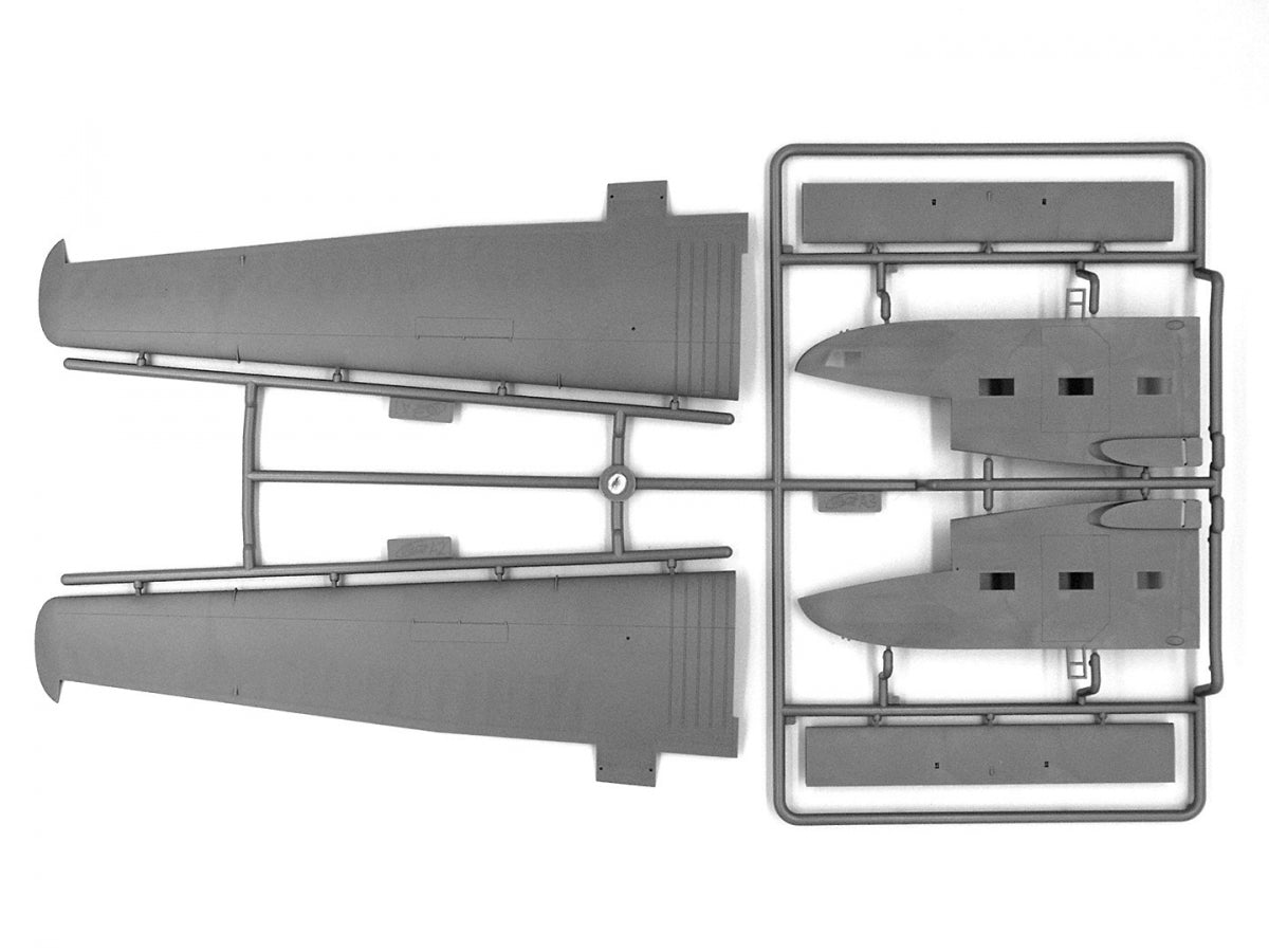 ICM 48224 Gotha Go-244B-2 WWII German Transport Aircraft 1/48 – zdjęcie 5