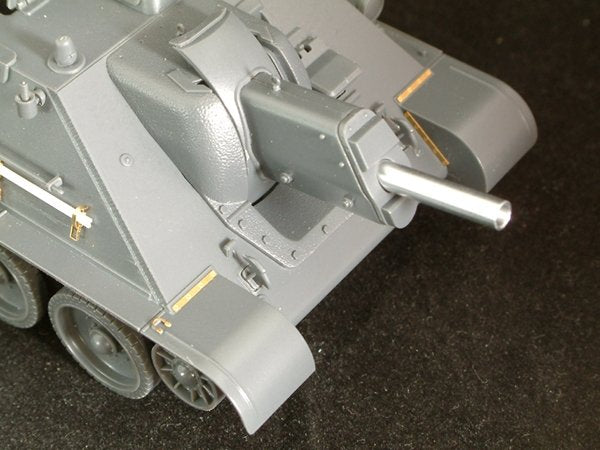 Voyager Model VPE48018 Su-122 1/48 – zdjęcie 3