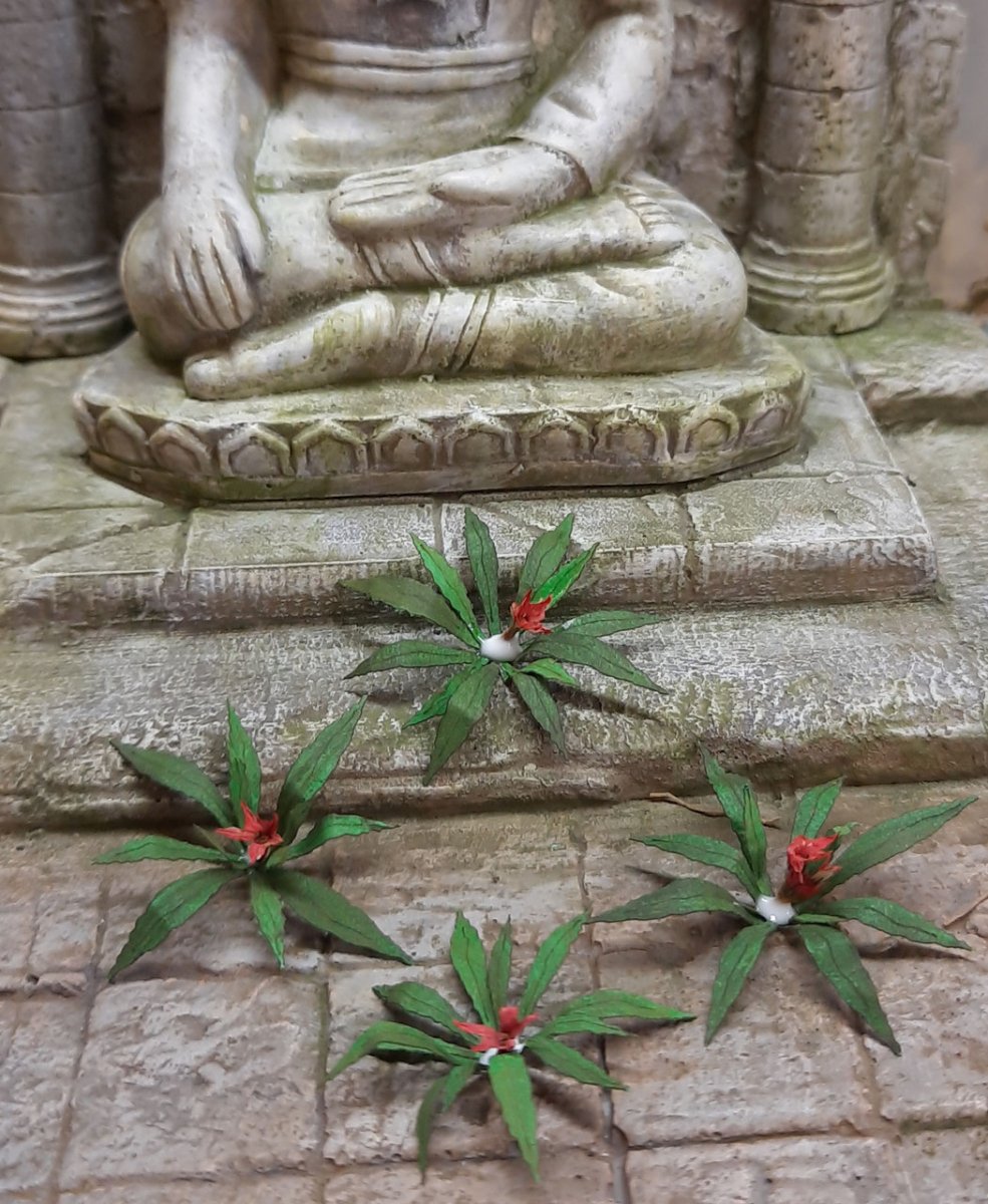 RT-Diorama 35613 Jungle Plant No.3 1/35 – image 3
