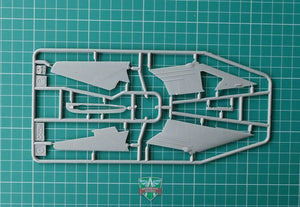 Modelsvit 72009 S-22I(Su-7IG) variable wing geometry 1/72 – zdjęcie 5