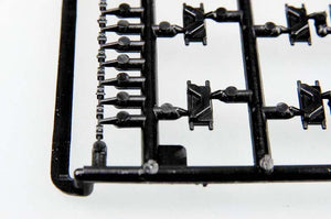 Trumpeter 02036 U.S. T85E1 track for U.S. M24 light tank (late) 1/35 – zdjęcie 4