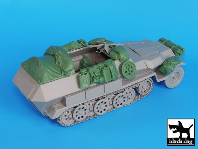 Black Dog T35018 Sdkfz 251 C accessories set for Dragon 1/35 – image 3