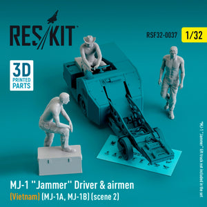 RESKIT RSF32-0037 MJ-1 Jammer Driver airmens (Vietnam) (MJ-1A,MJ-1B) (scene 2) (3 pcs) (3D Printed) 1/32