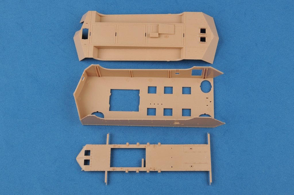 Hobby Boss 83858 French Saint-Chamond Heavy Tank - Early – immagine 9