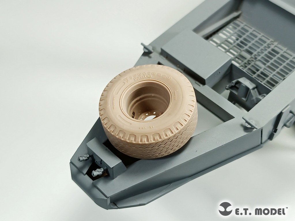 E.T. Model P35-119 US M747 Heavy Equipment Semi-Trailer Sagged wheels For Meng Kit 1/35 – zdjęcie 5