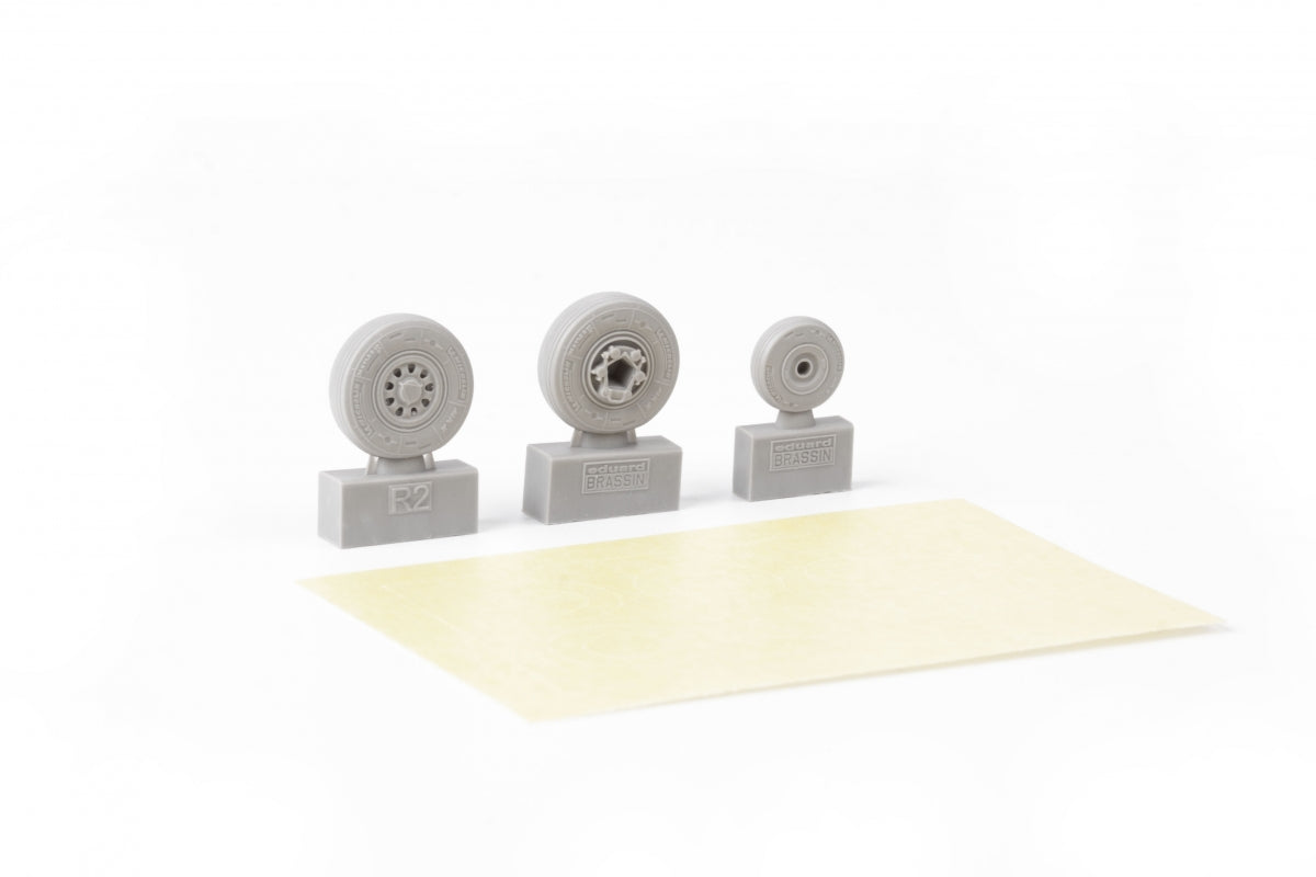 Eduard 672333 F-35A wheels Tamiya 1/72