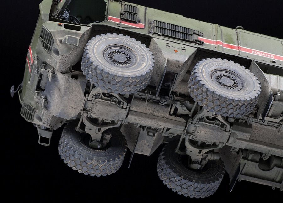 Zvezda 3701 Russian armored vehicle Typhoon-K 1/35 – Bild 7