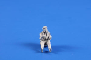CMK F48361 P-51D Mustang Pilot ETO, Seated 1/48 – image 5