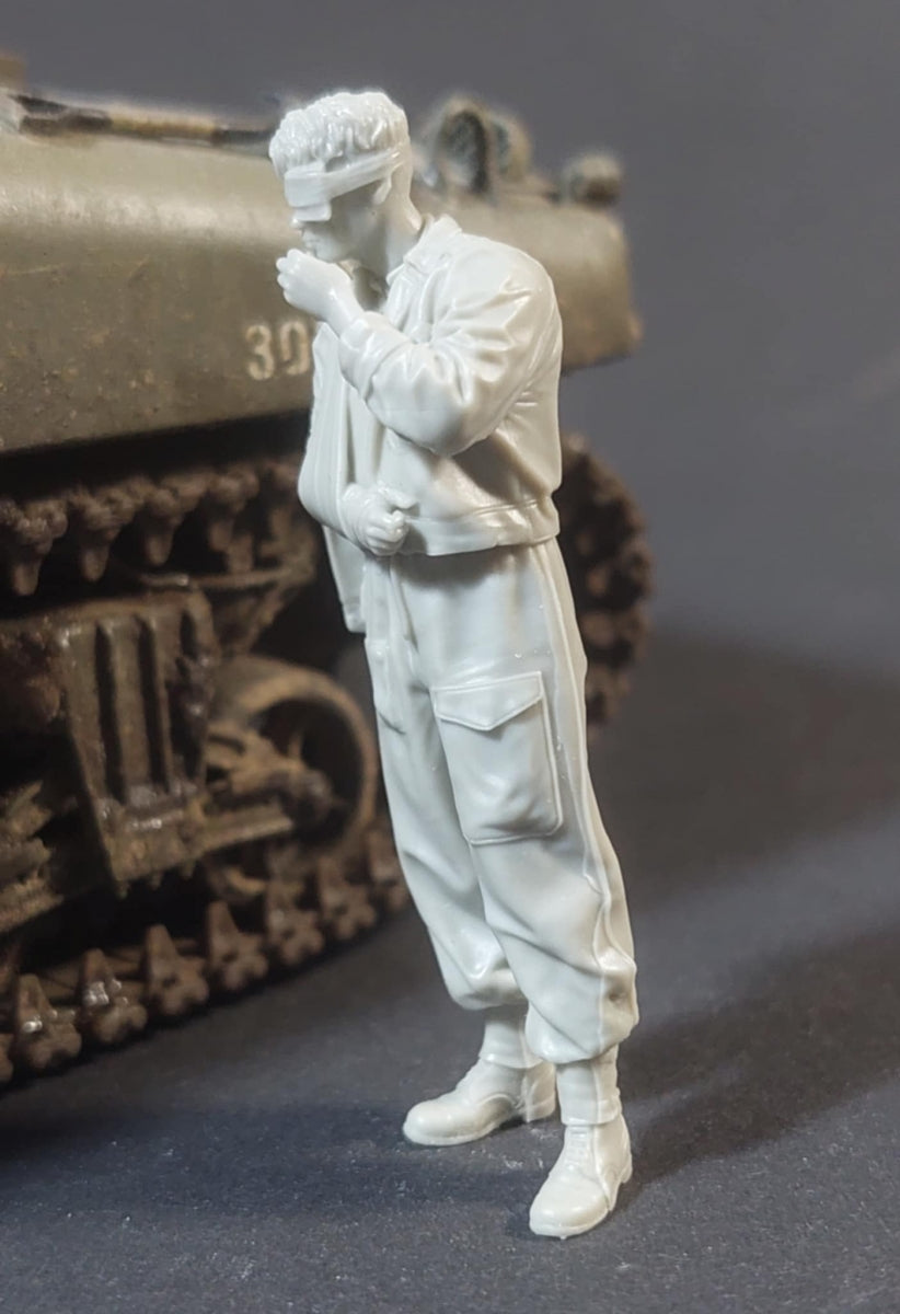 Panzer Art FI35-226 Wounded British soldier NW Europe 1/35 – image 2