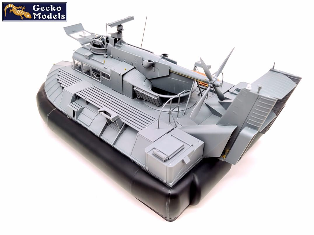 Gecko Models 35GM0101 PACV SK-5 (Patrol Air Cushion Vehicle) 1/35 – immagine 3