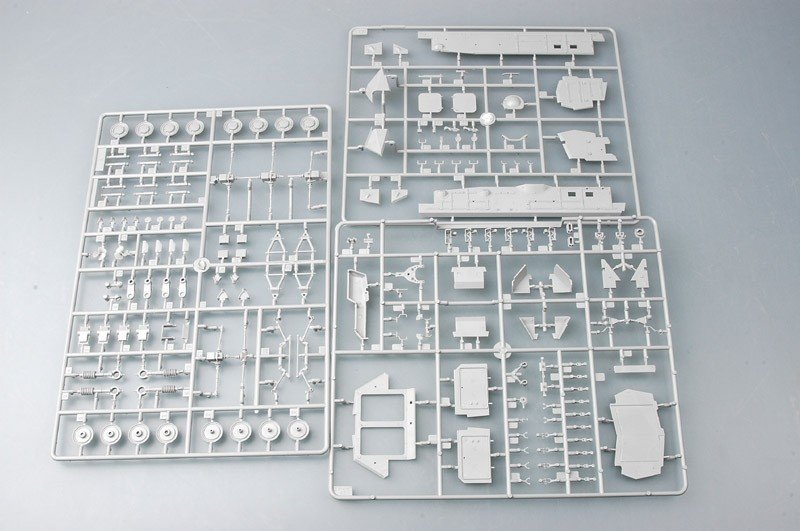 Trumpeter 01521 LAV-A2 8x8 wheeled armoured vehicle 1/35 – zdjęcie 10
