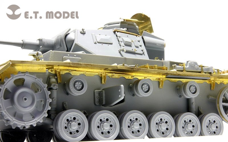 E.T. Model EA35-010 WWII German Pz.Kpfw.III Ausf.H-N Fender For DRAGON Kit 1/35 – zdjęcie 2