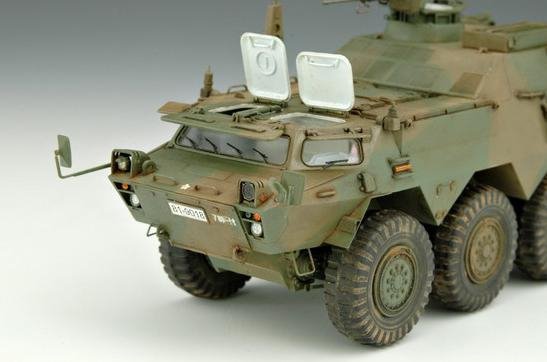 Trumpeter 00330 JGSDF NBC Detection Vehicle 1/35 – zdjęcie 10