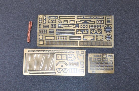 Trumpeter 05581 Russian T-80BVD MBT 1/35 – image 6