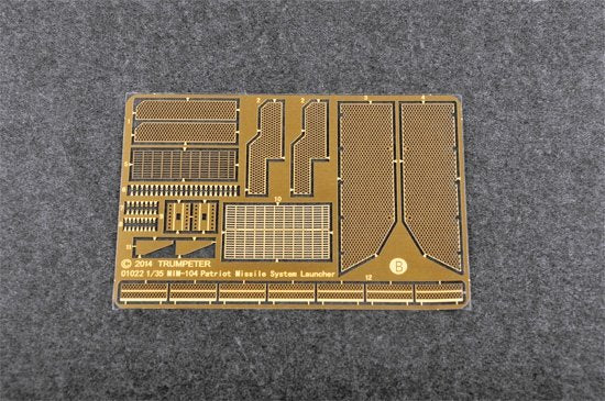 Trumpeter 01023 MPQ-53 C-Band Tracking Radar 1/35 – zdjęcie 11