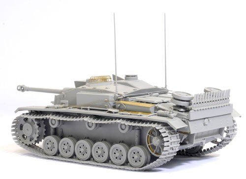 Dragon 6644 StuG III Ausf.F8 Late Production w/Winterketten 1/35 – image 5