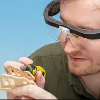 Lightcraft LC1790USB Pro LED Magnifier Glasses with 4 Lenses / Szkła powiększające z 4 soczewkami, LED, 1.5x, 2.5x, 3.5x, 5x – zdjęcie 4